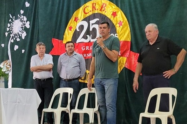 Centro_Residentes_Almuerzo_25_aos.jpeg