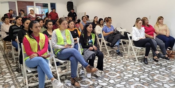 Charla_Cncer_de_mama_pblico.jpg