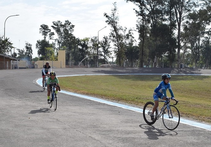 Ciclismo_2022_nios.jpg
