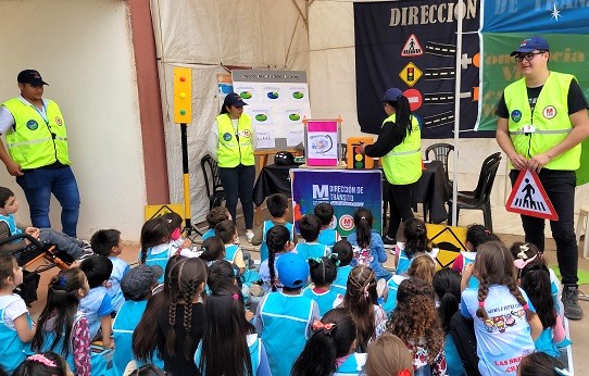 Direccin_Trnsito_en_Feria_Libro.jpg