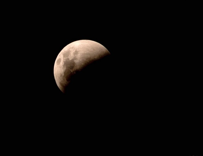 Eclipse_de_Luna_Aba_2.jpg