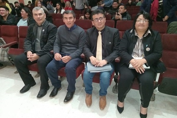 Entrega_de_las_I_Educacin_Fsca_IES_Miguel_Neme_autoridades.jpg