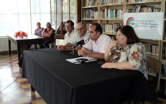 Firma_convenio_21_DIC_2015.jpg
