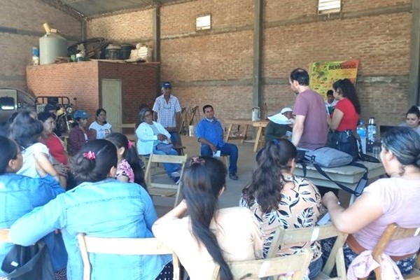 INTA_y_UNCAUS_Agricultura_Familiar_campo.jpg