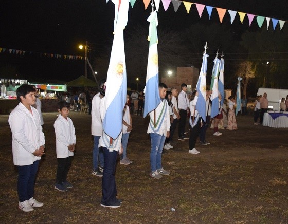 Las_piedritas_Banderas.jpg