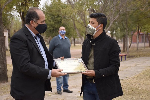 Las_piedritas_placa_delegacin.jpg