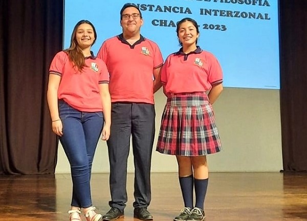 Olimpiadas_Filosofa_UEGP_249_equipo.jpg