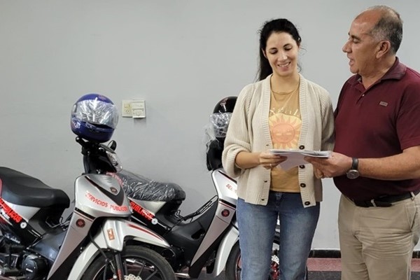 Recepcin_de_Cmara_y_motos.jpg